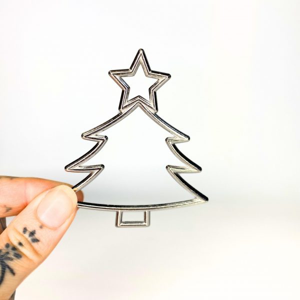 Medium Metal Christmas Tree Silver