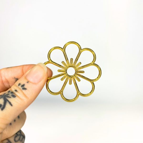 Mini Metal Flower Gold